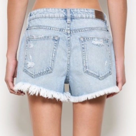 Mom Jean Shorts - Picture 3 of 6